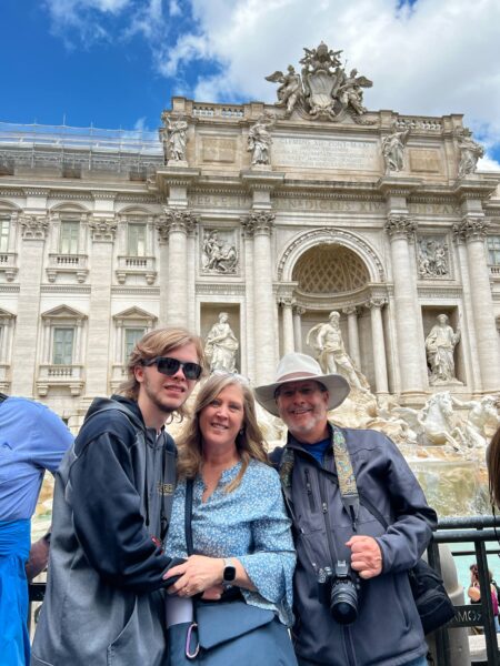 2a83b497-f9c7-4941-9882-7c557668023f